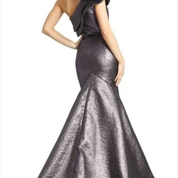 MAC Duggal ONE-SHOULDER RUFFLED TRUMPET GOWN 67284D - Picture 2 of 4